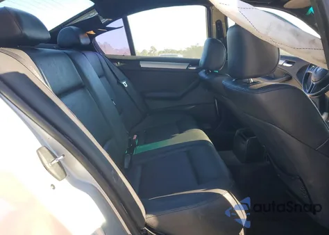 2003 BMW 330 I из США, поврежденный, VIN WBAEV53483KM02793